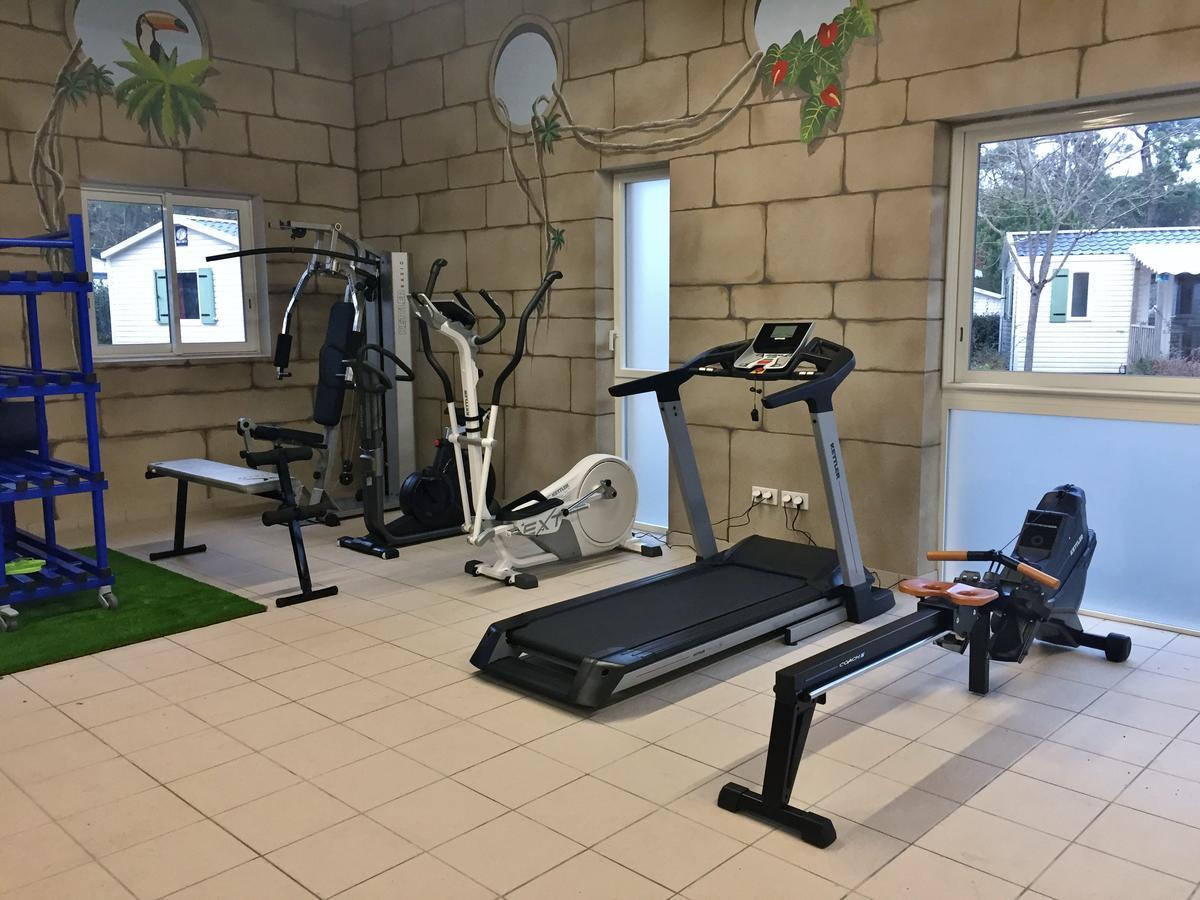 圣乔治德蒂 Camping Le Dauphin酒店 外观 照片